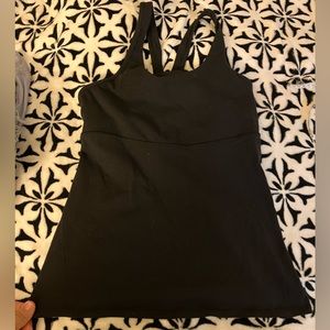 Black lululemon tank top with no pads